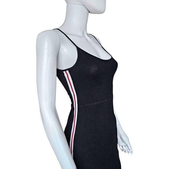 brandy melville tennis mini dress - Picture 4 of 8